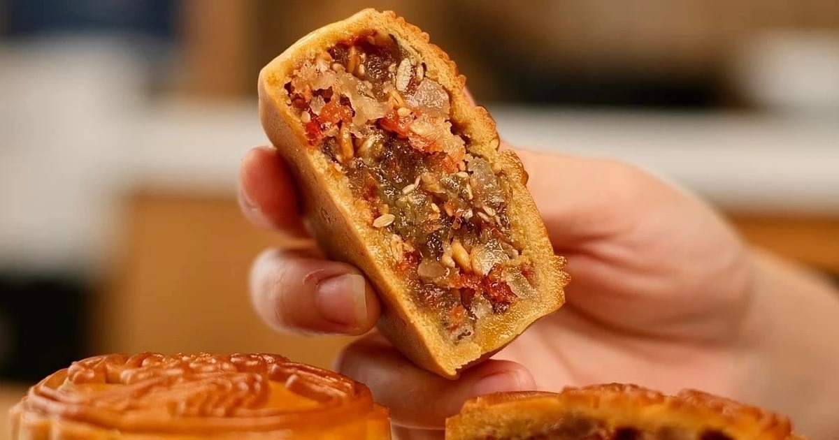 banh-trung-thu-an-sang-duoc-khong