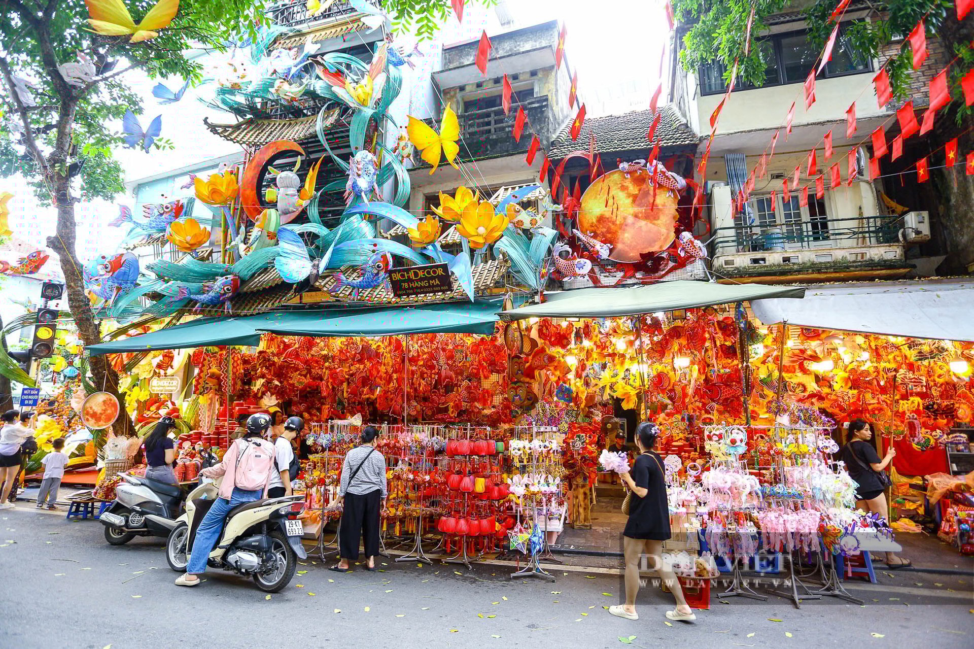 Bí kíp để trung thu xuống phố vẫn nổi bật