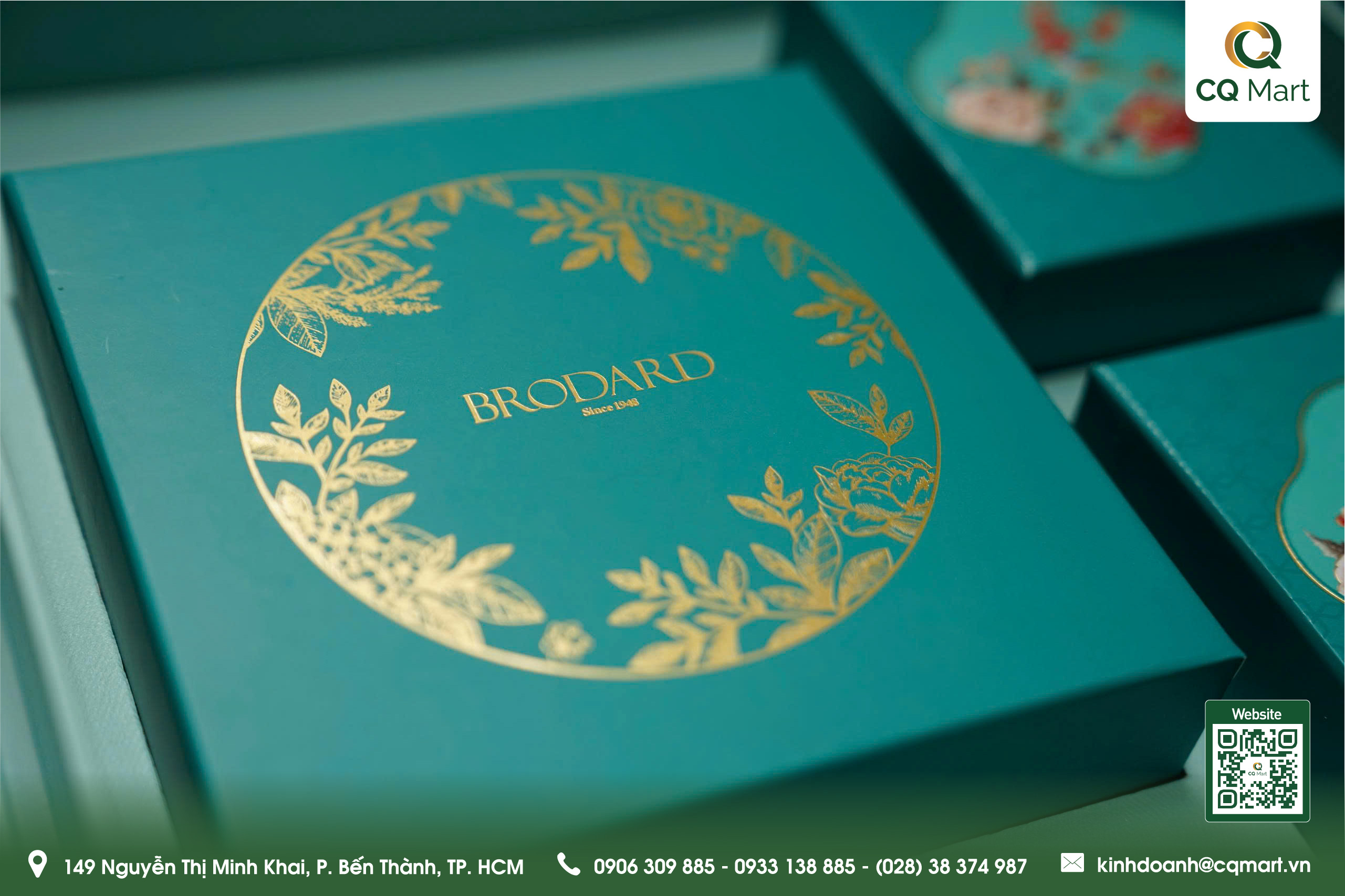 Bánh Trung Thu Brodard - Hộp VIP Viên Mãn (Hồng Sâm)