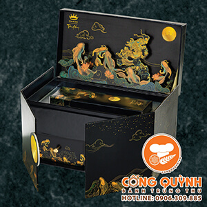 Bánh trung thu Kinh Đô Trăng Vàng Black N Gold 2023 - Hộp 2 bánh